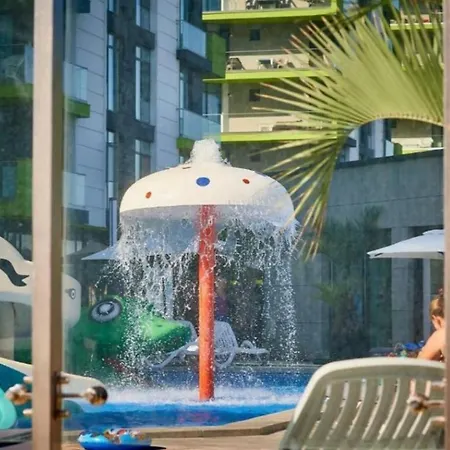 Jumeirah - Pool & Prima Linie La Mare *