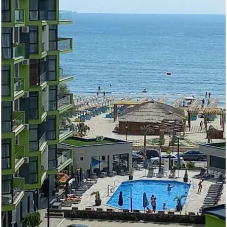 Jumeirah - Pool & Prima Linie La Mare Navodari