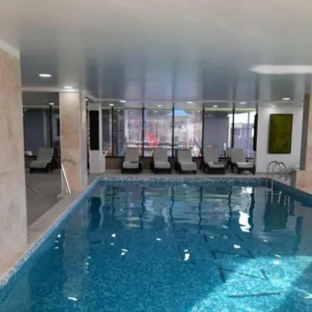 Apartment Jumeirah - Pool & Prima Linie La Mare Navodari